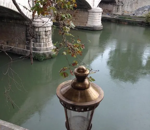 Over The Tiber Loft Apartment *